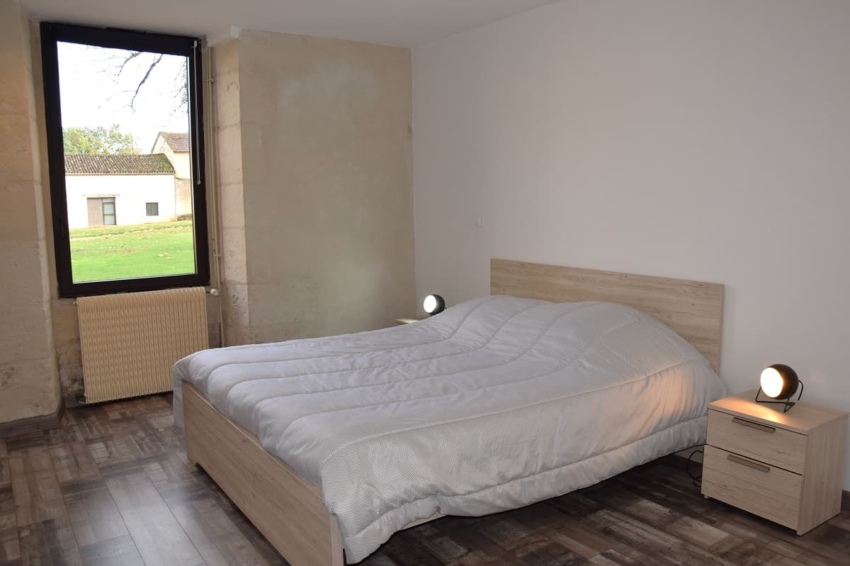 Chaulnes-Fauvettes-chambre