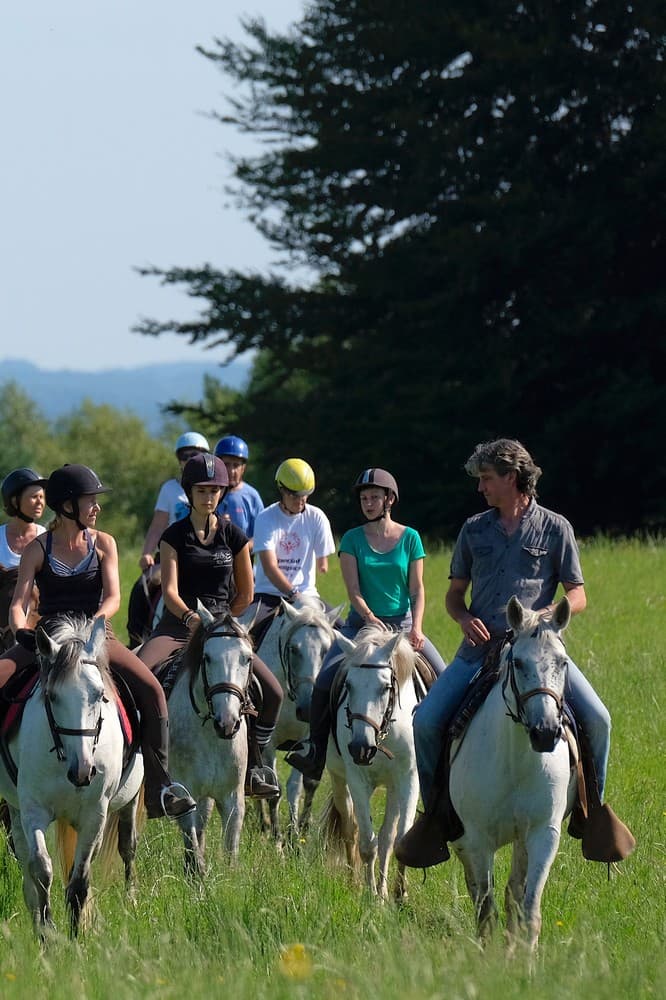 FermeEquestreDuMialaret-Camps_baladeNature_2