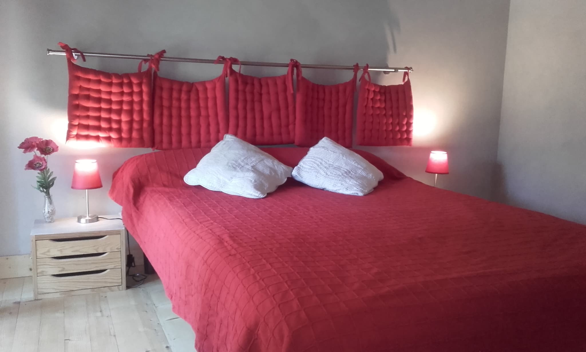 La chambre coquelicot lit 140 à l étage