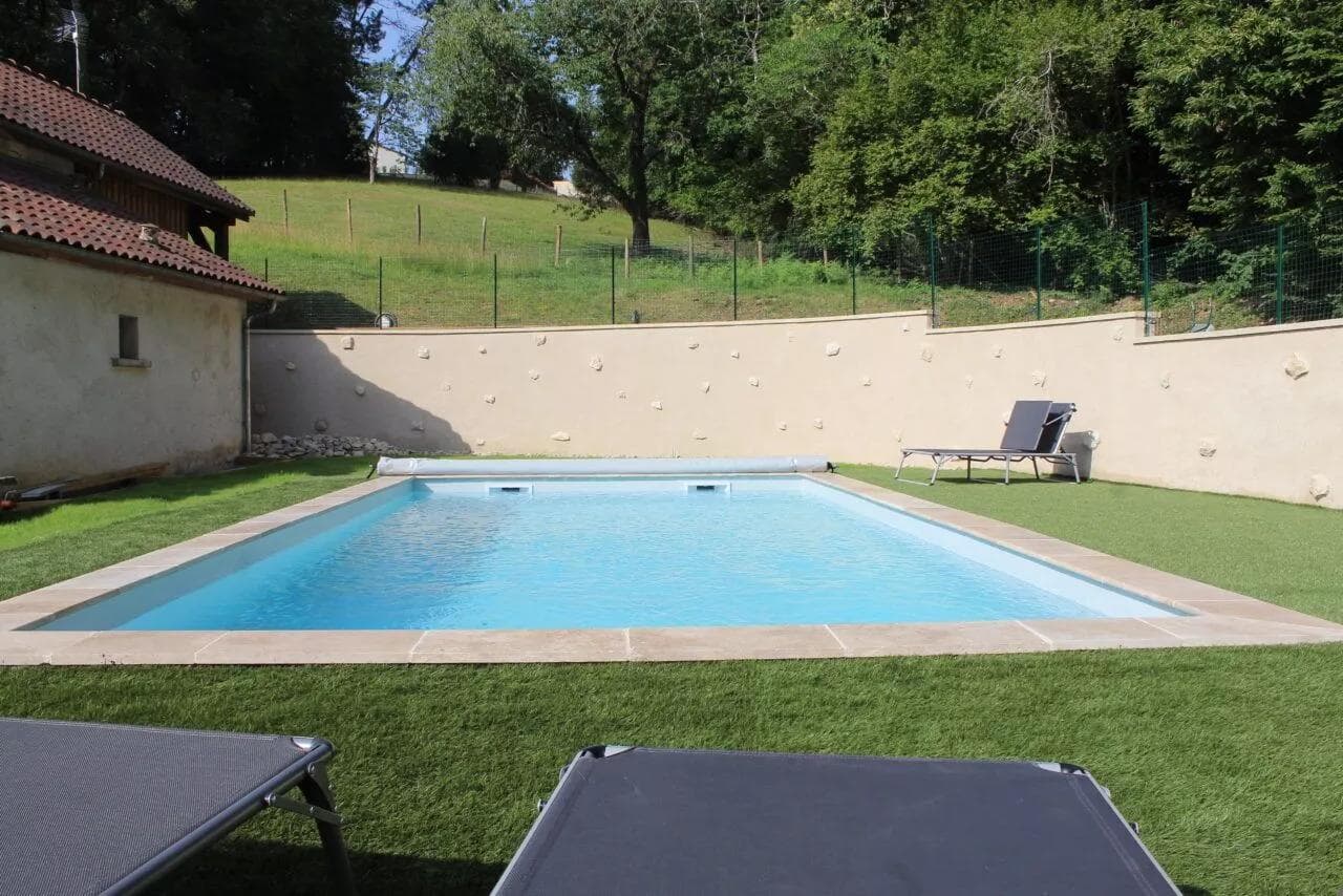 PISCINE SIBO GITE PERIGORD