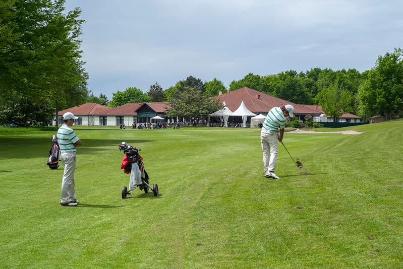 GOLF VDL 1