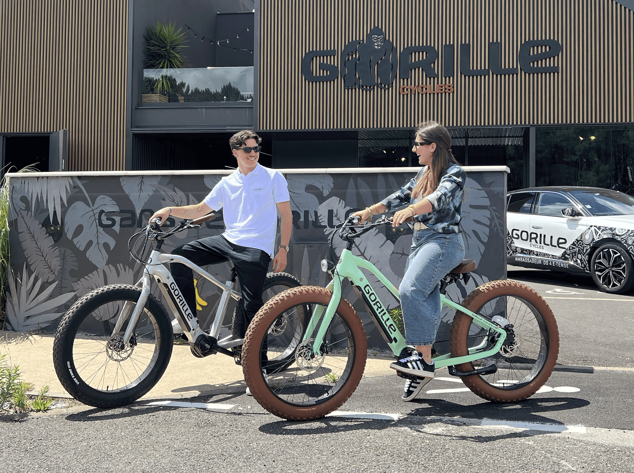 GORILLE CYCLES_Photo