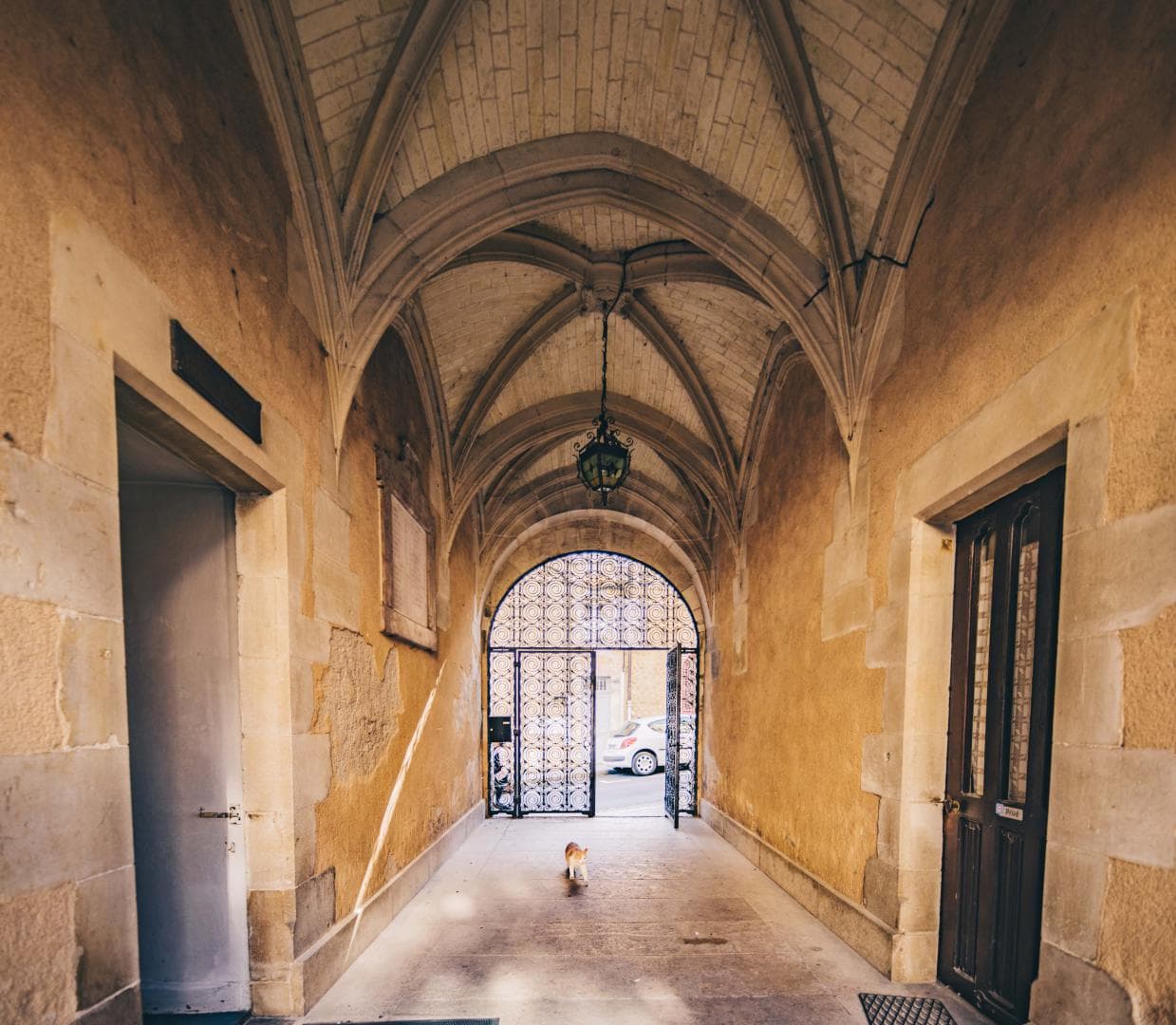Hôtel-fumé 2