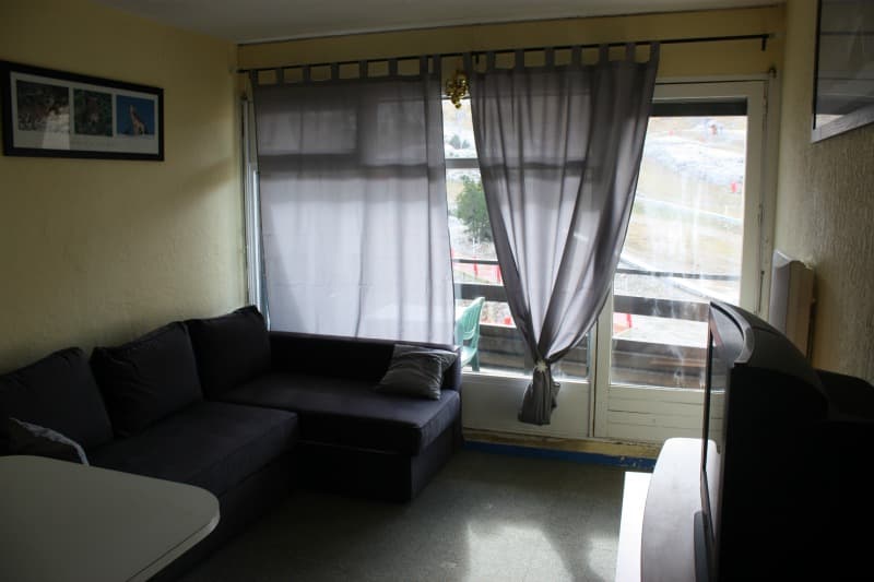 HLOAQU06401000YM - Genain
