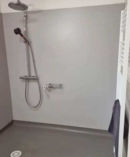 Gîte 6 personnes les Grippeaux - douche