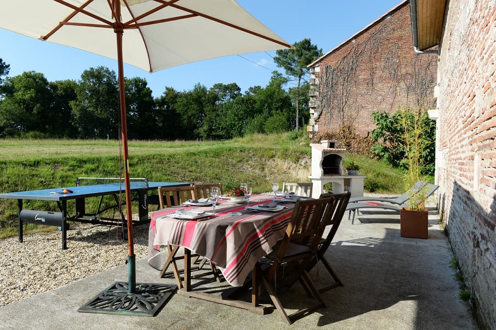La terrasse avec vue sur la campagne