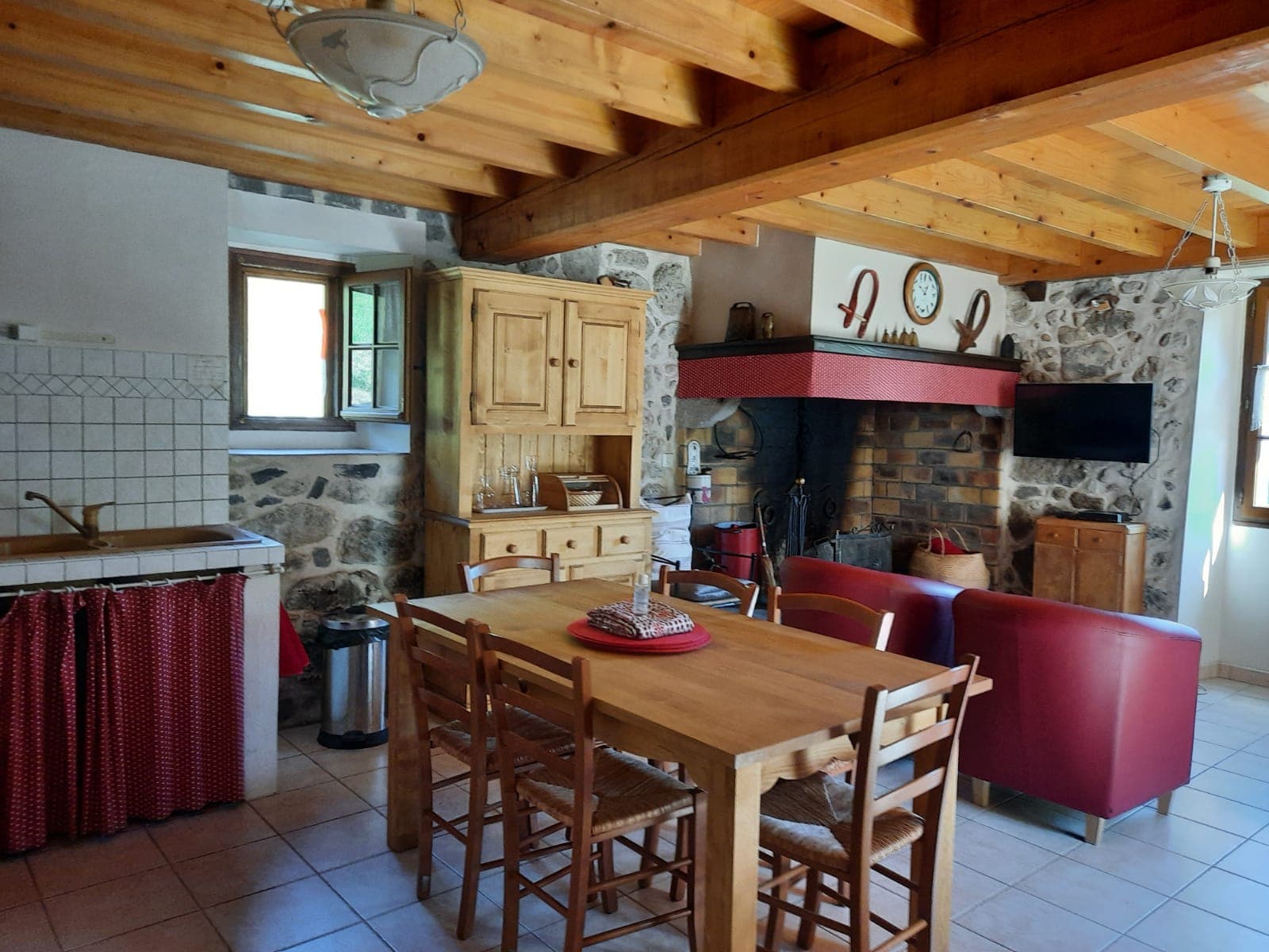 Gîte Lassalette-salon