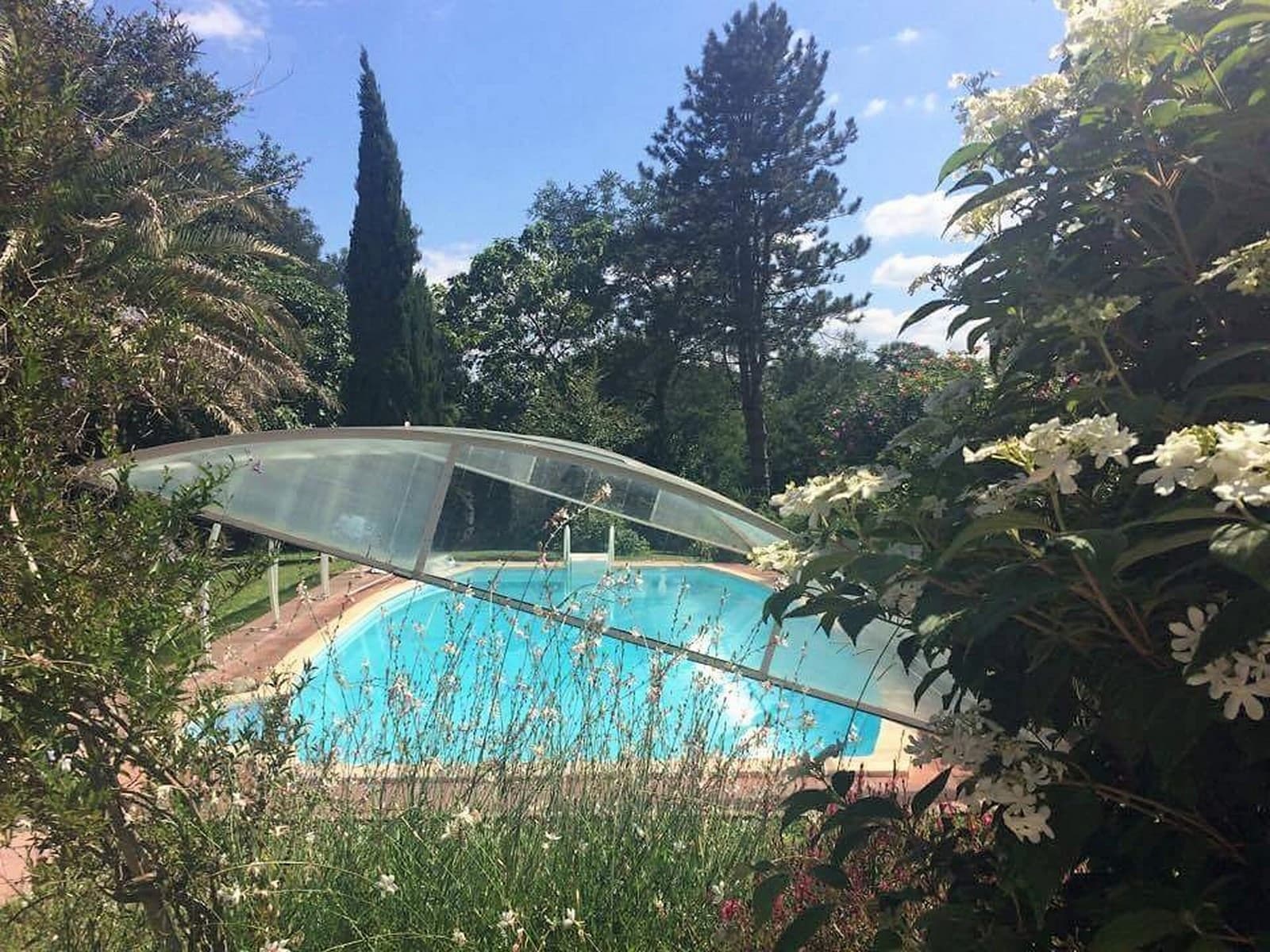 Gîte Le Bousquet- piscine