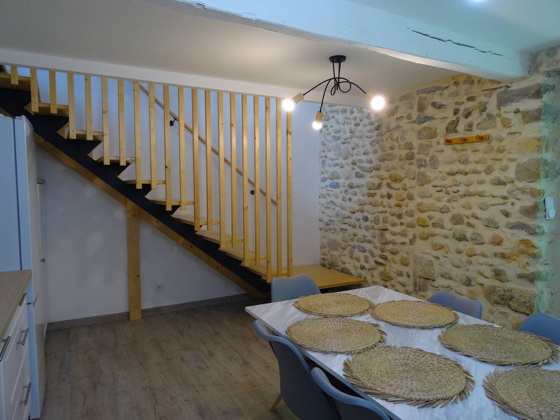 Gite Ozalée Escalier