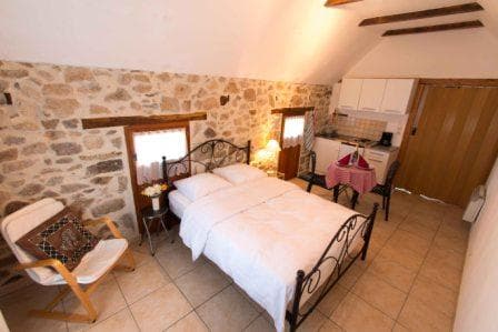 Gite Porcherie St Bonnet Elvert 2_4