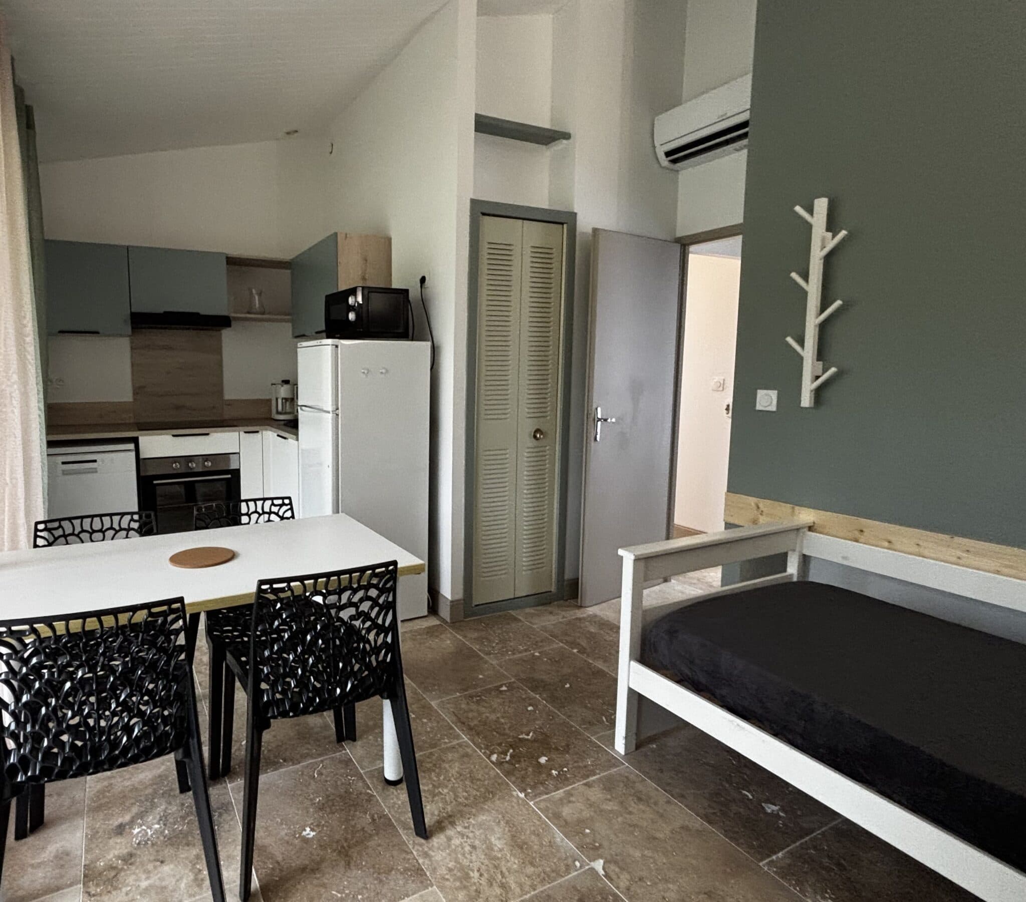 Gîte VIRIDIS - Salon cuisine