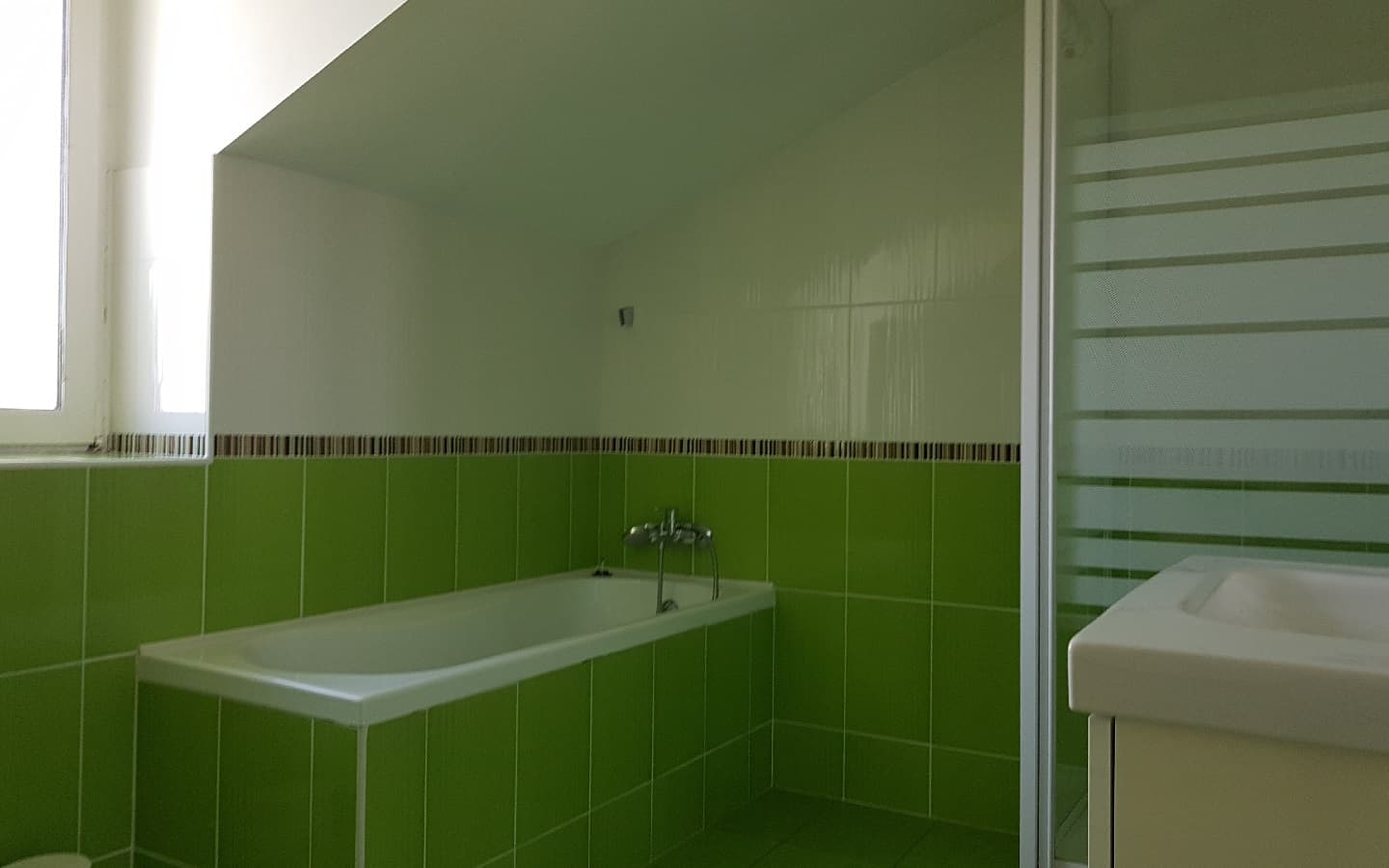 Gite av terrasse - salle de bain 2 bis