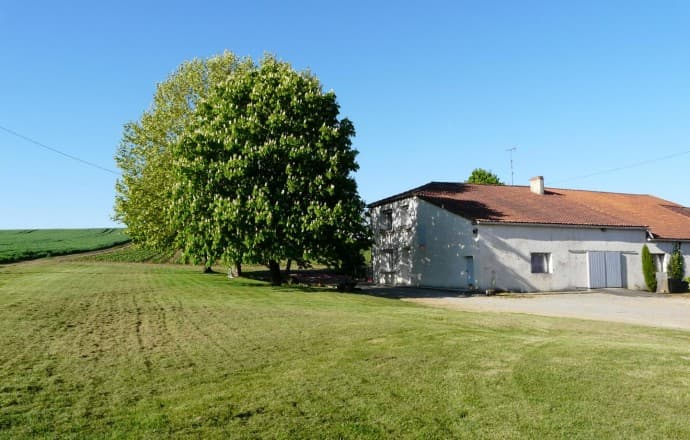 Gite-de-Perrot-1