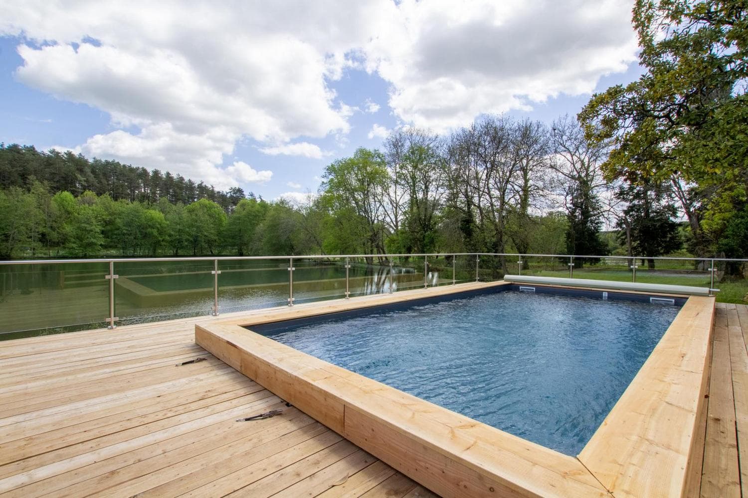 Gîte les Tilleuls piscine
