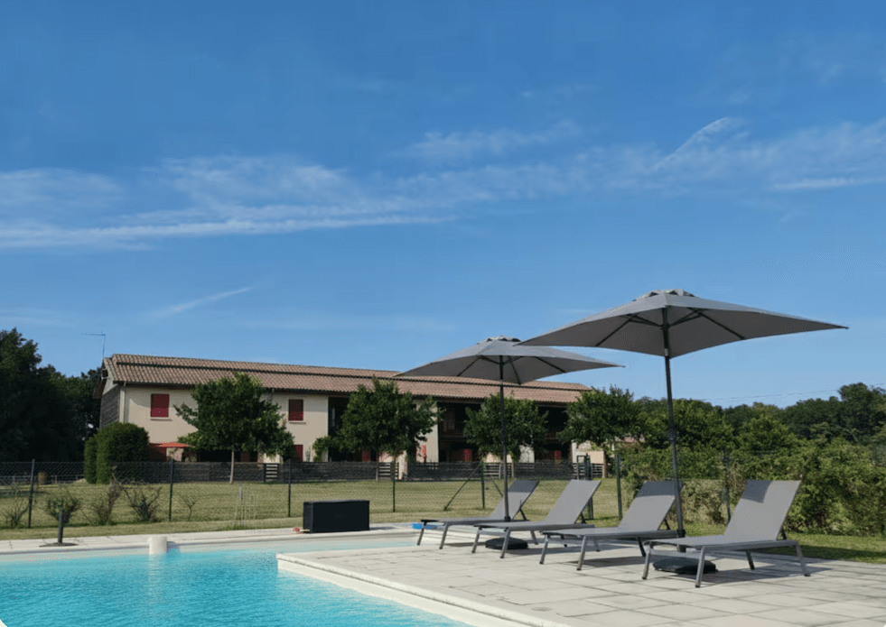 Gîtes Pardaillan Framarin Buche Eco piscine3