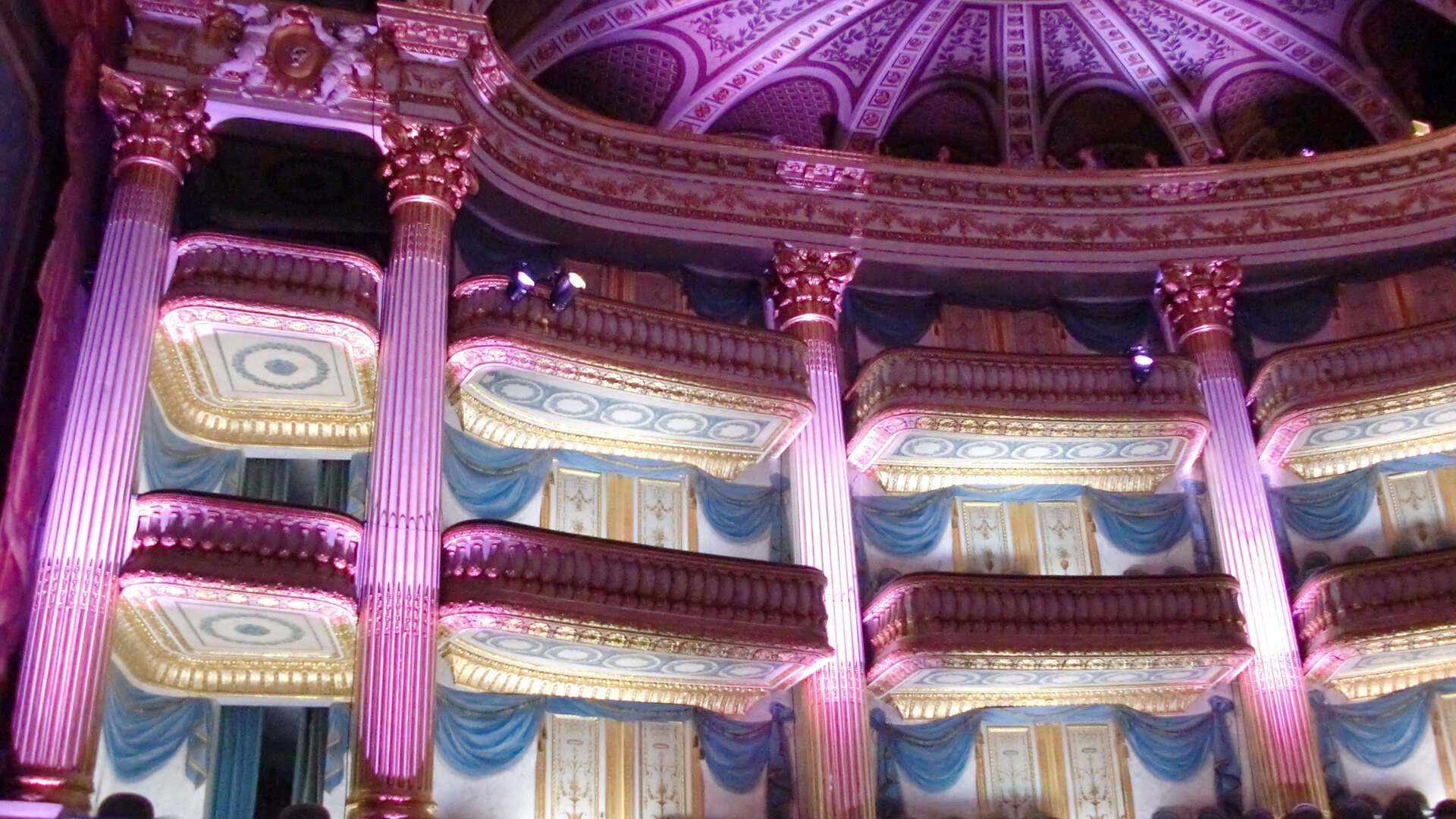 Plafond de la salle de spectacle du Grand-Théâtre, JEP