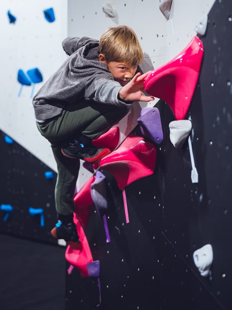 Gravity bouldering5_LABENNE_OTILAS