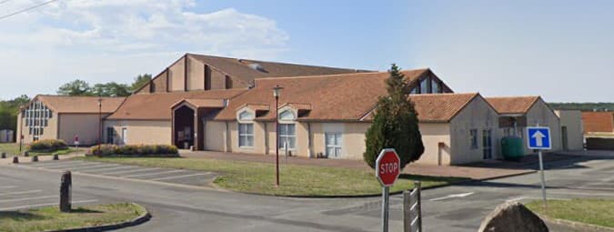 Gymnase-1 quinçay