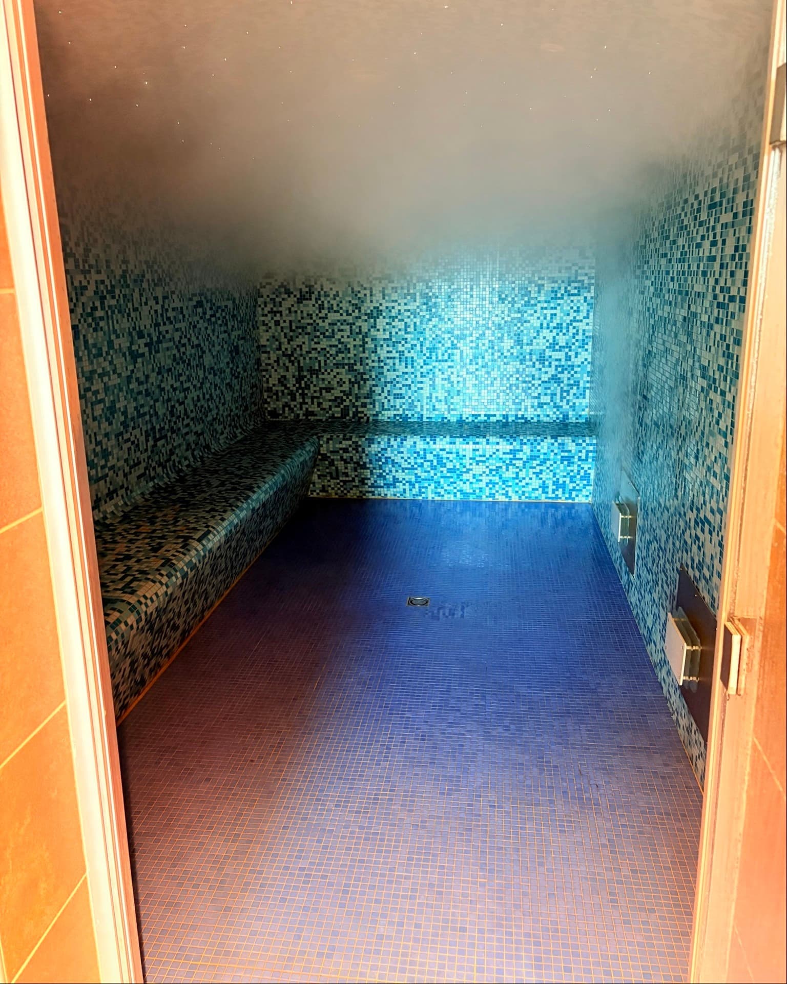 HAMMAM