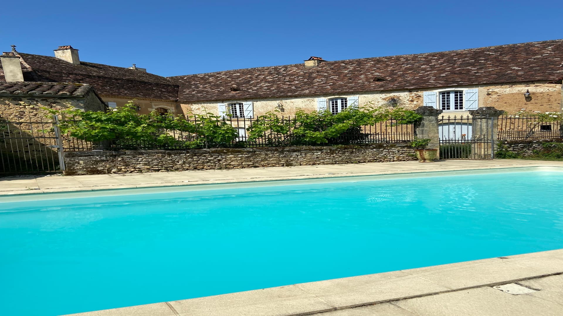 HLO_La Chartreuse_CDX_Piscine