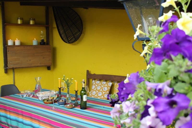 HLO_MaDamenFrance_Monclar_table aperitif