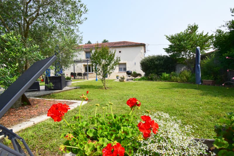 HLOAQU047FS000LN_Brax_LOstalet de Sarron_07