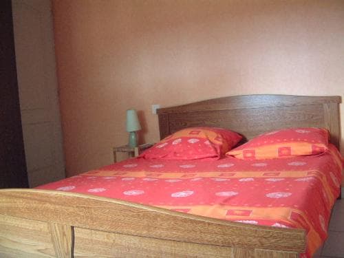 HLOAQU047FS001S6_LGC099B_Chambre