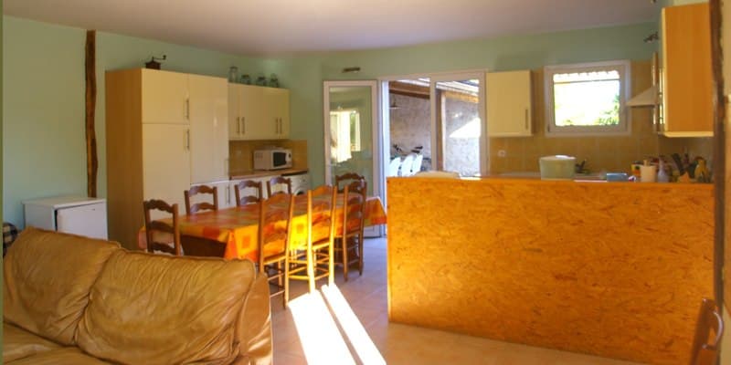 HLOAQU047FS001W3_THEZAC_vuecuisine