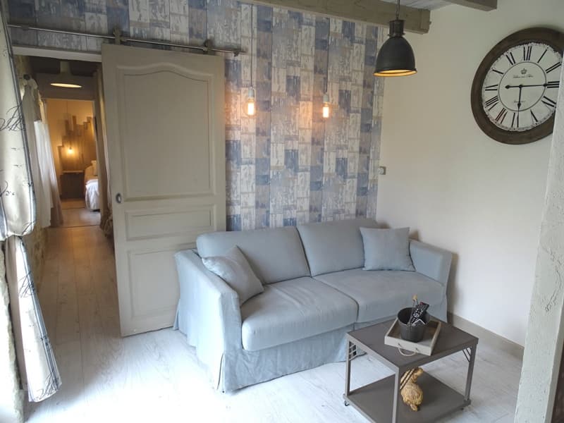 HLOAQU047FS0020K_CHC073A_suiteEspérancesalon