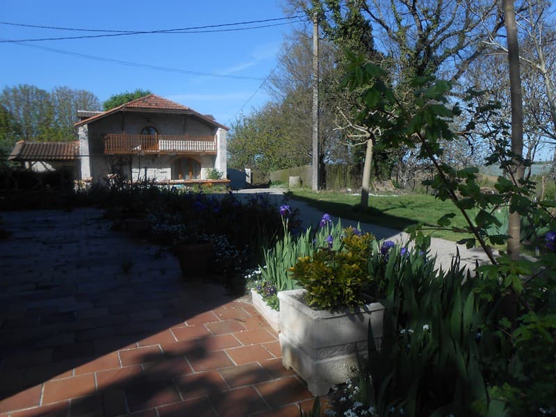 HLOAQU047FS0025Q_LGC209_SAINTSALVY_maison.jpg
