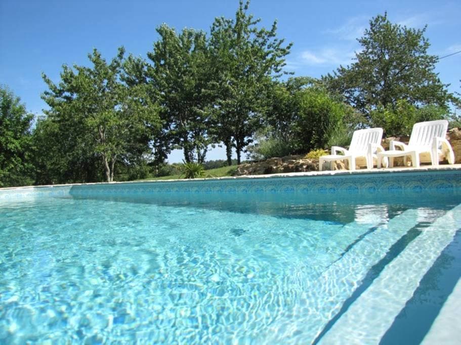 HLOAQU047FS002GP-piscinebis