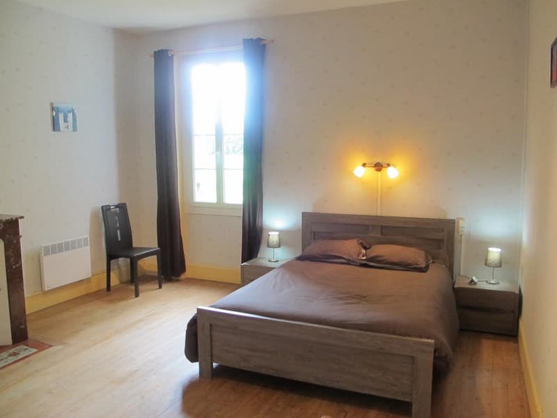 HLOAQU047V500Q3N_LEPARAVIS_LGC202_chambre02