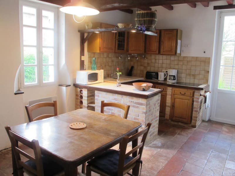 HLOAQU047V500Q3N_LEPARAVIS_LGC202_cuisine