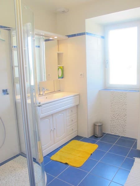 HLOAQU047V501C1O_LGC203_LACAUSSADE_salledebains