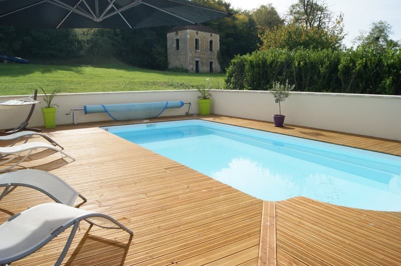 HLOAQU047V502N2N_piscine_18.jpg