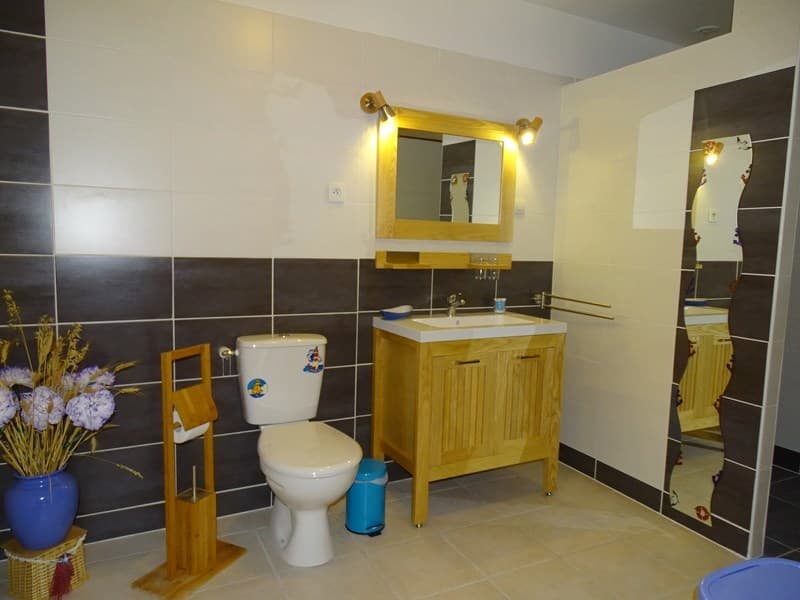 HLOAQU047V502O64_SDEchambre01