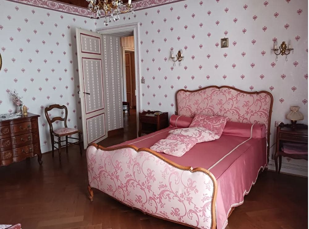 HLOAQU047V50NG6Y_DUFFIET_09