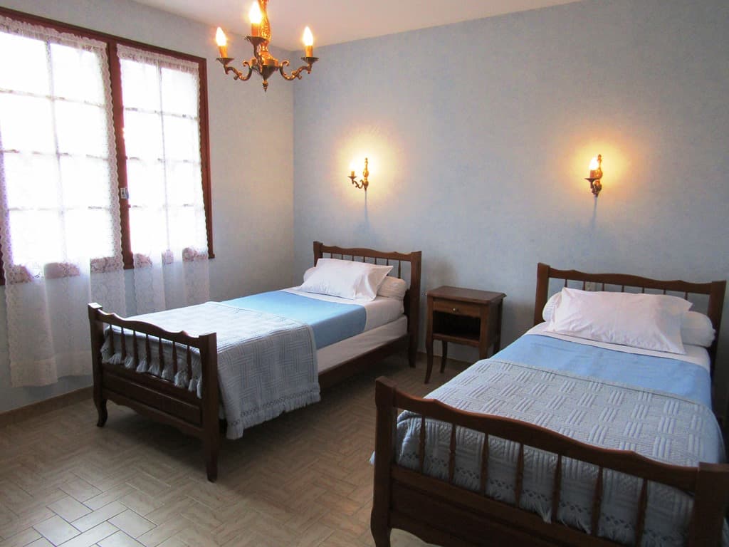 Hauquin - chambre2 2lits 1pers