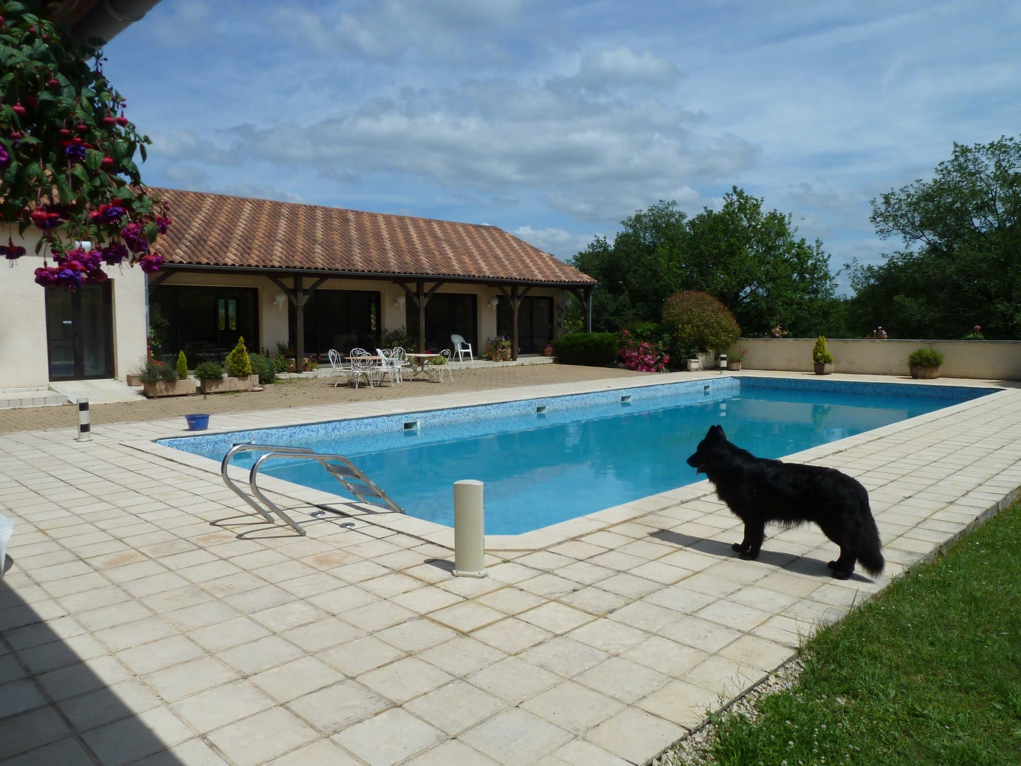 Hôtel_Domaine des Garennes_piscine