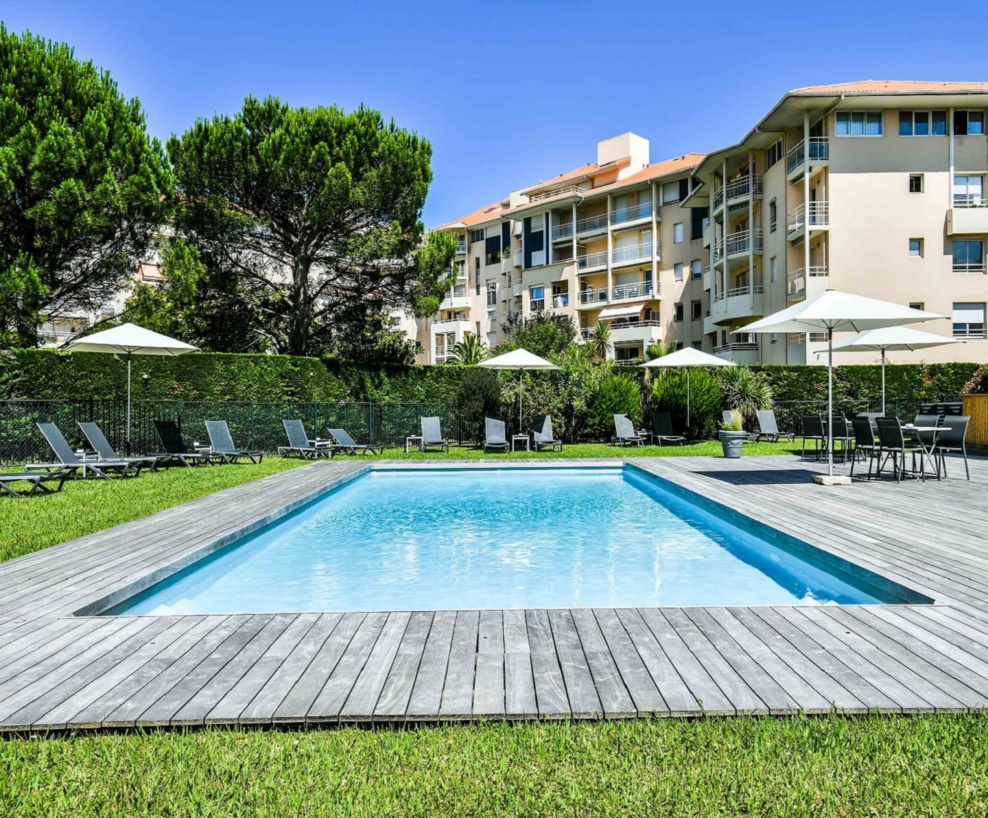 Hotel-Jules-Verne-Biarritz