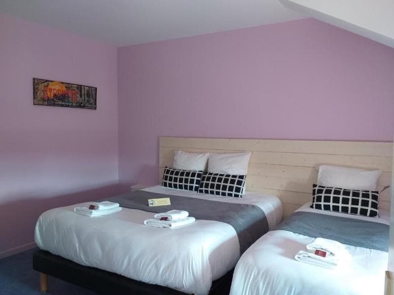 Hotel-La-Couronne-2