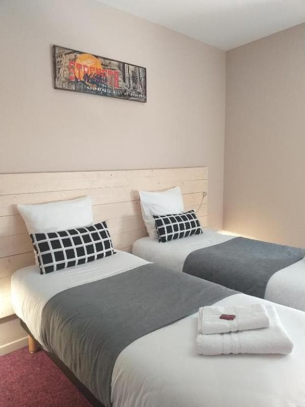 Hotel-La-Couronne