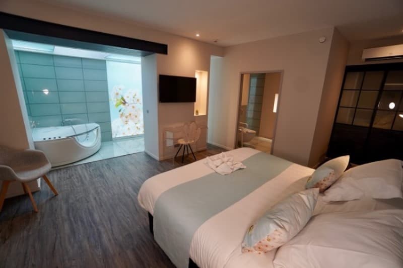 Hotel-Le-lion-d-Or