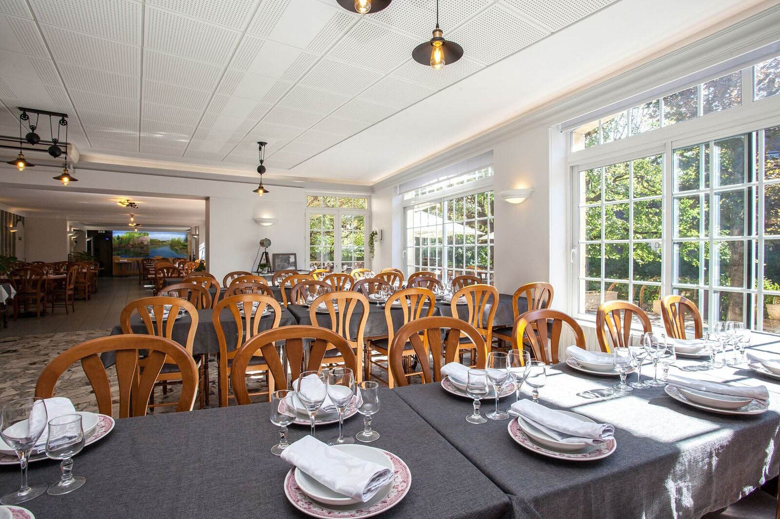 Hotel restaurant plaisance