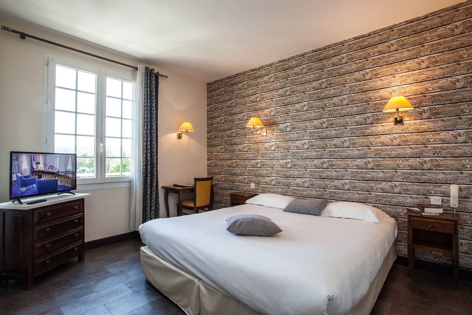 Hotel restaurant plaisance