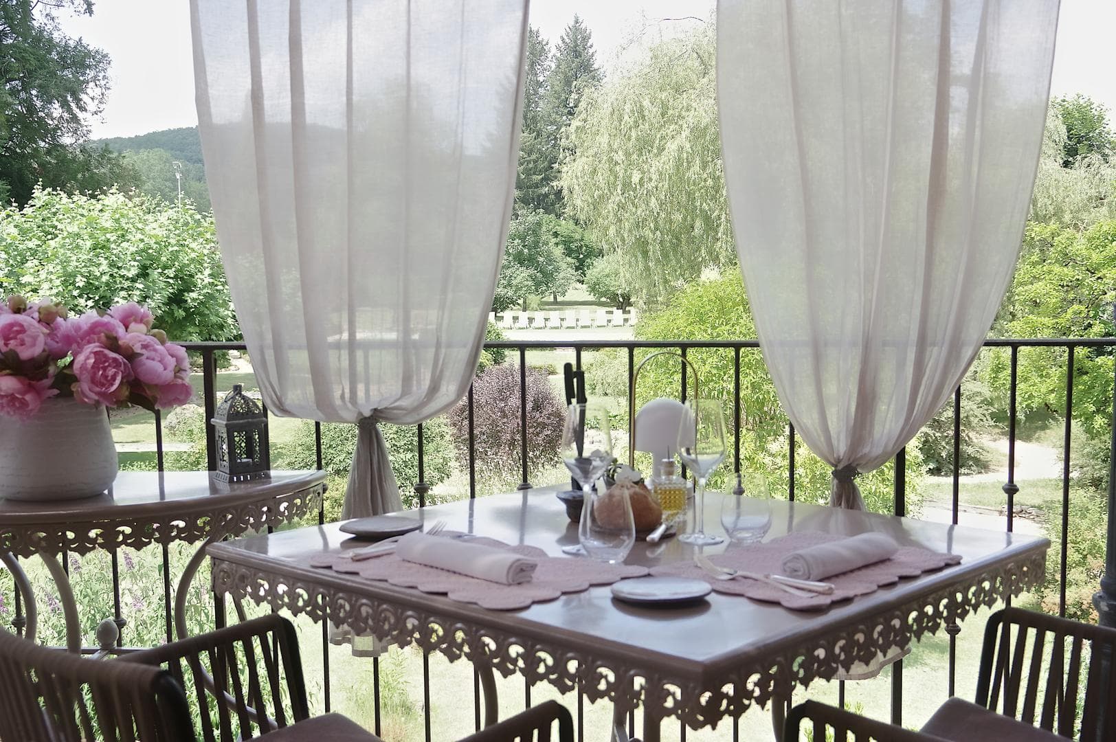 Hôtels restaurants Les Glycines9
