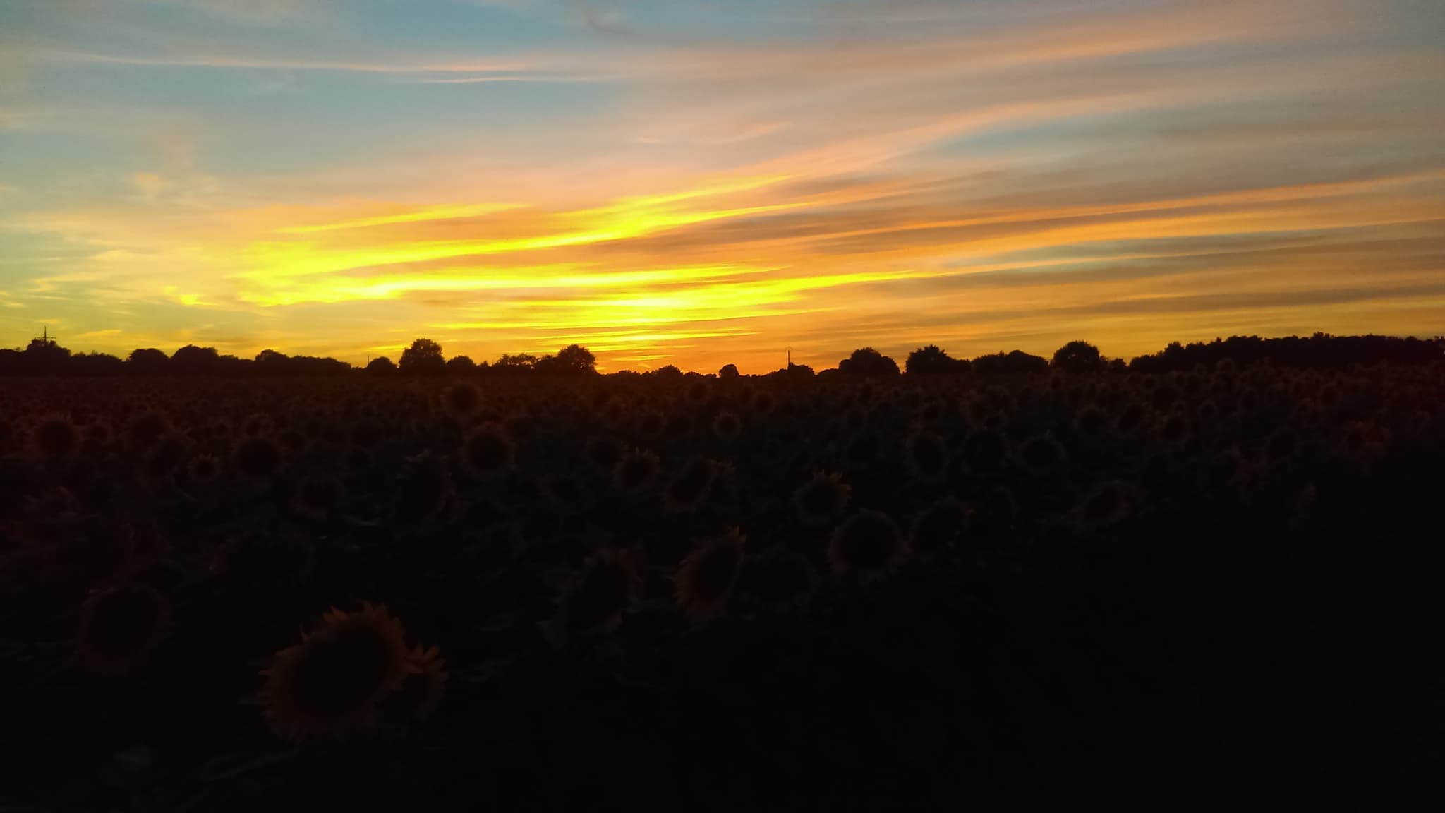 gite de la grimolle 2 coucher de soleil