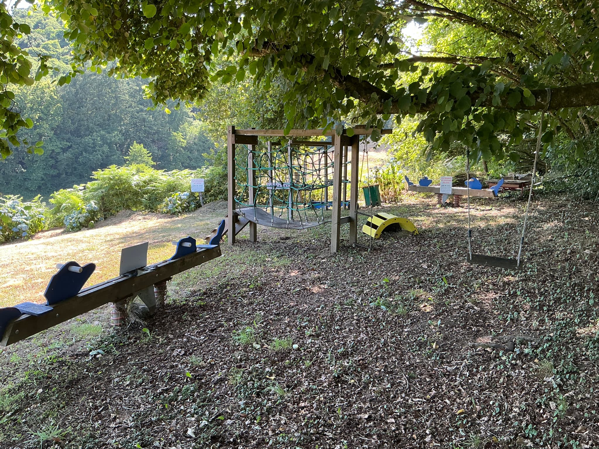 Jeux extérieurs pour enfants