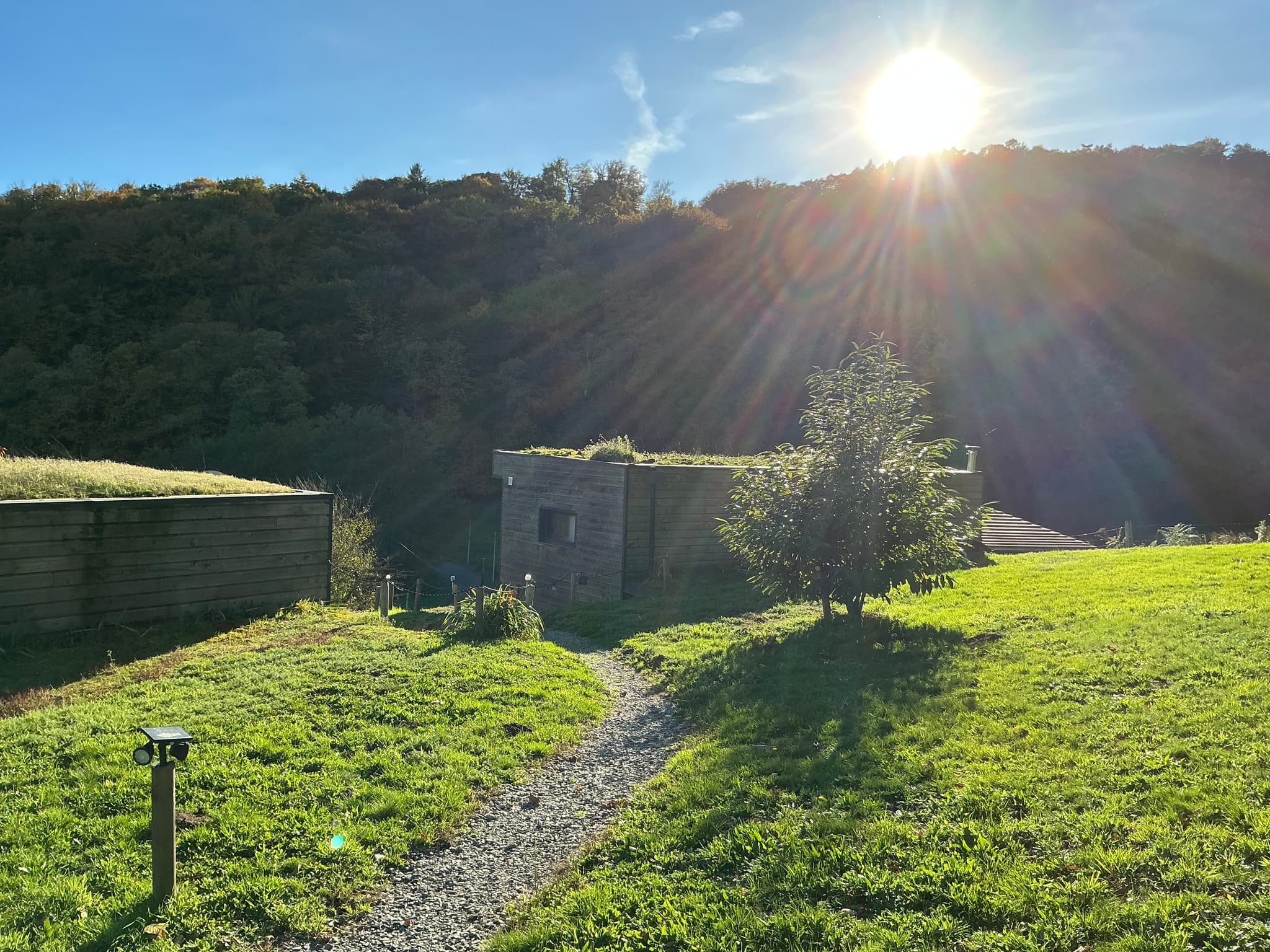 Accès au gîte Le Ruisseau
