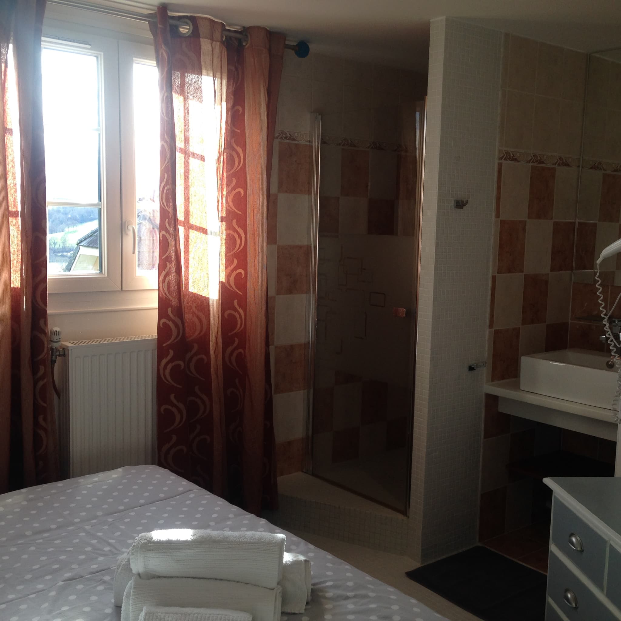 Chambre 2 vue montagne